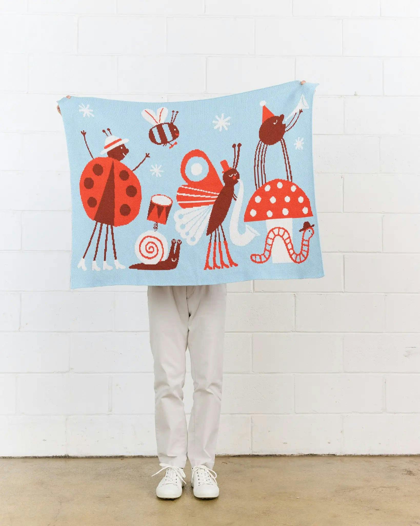 Bug Band Knit Mini Blanket