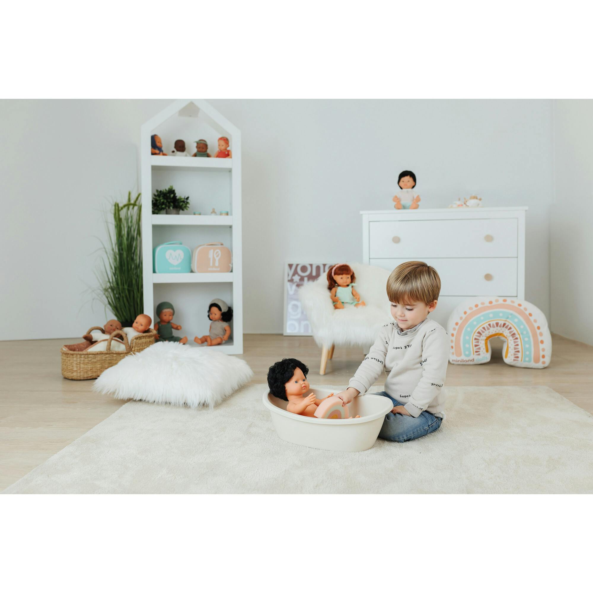 Bathtub and Rainbow Sponge Doll Accessory Set