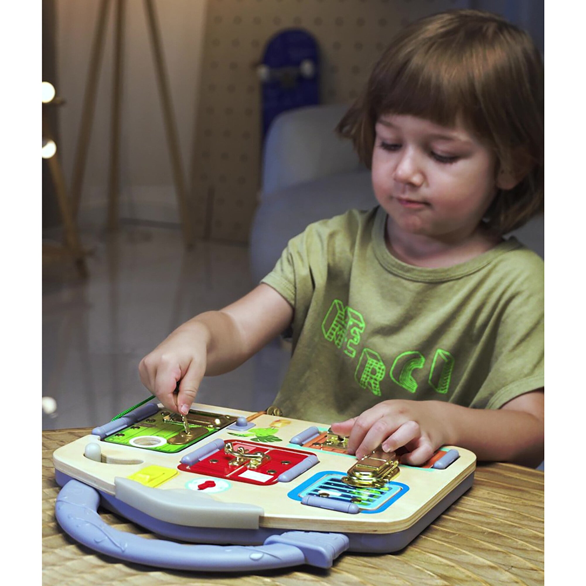 Hape: Lock & Learn Playboard - Moving Parts Toy
