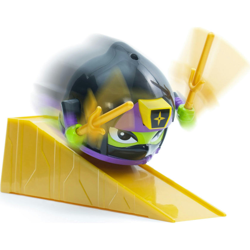 Battle Ballz: Training Pack - Ninjika - Weapon Wielding Toy Ninja