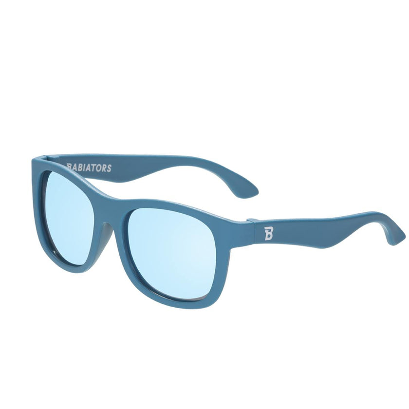 Polarized Navigator Sunglasses: Midnight Blue