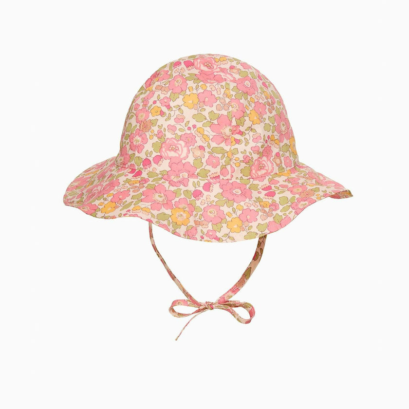 Natasha Hat in Peach Sparkle Betsy
