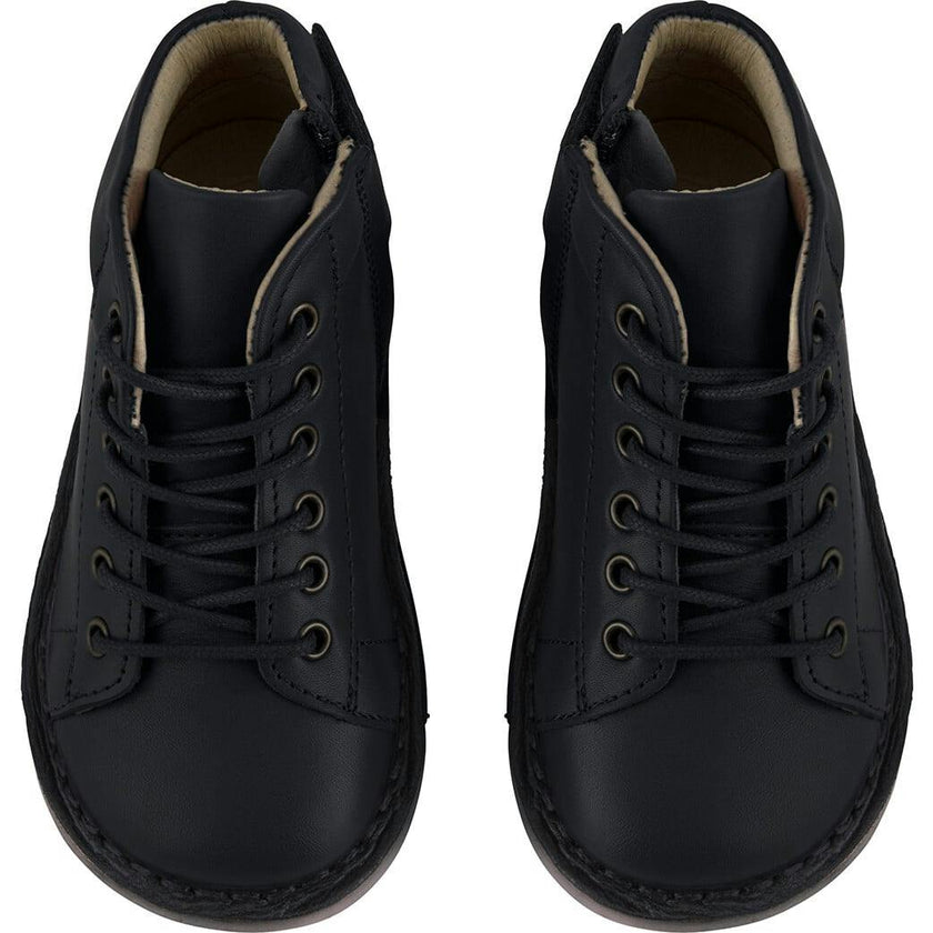 Fletcher Leather, Black