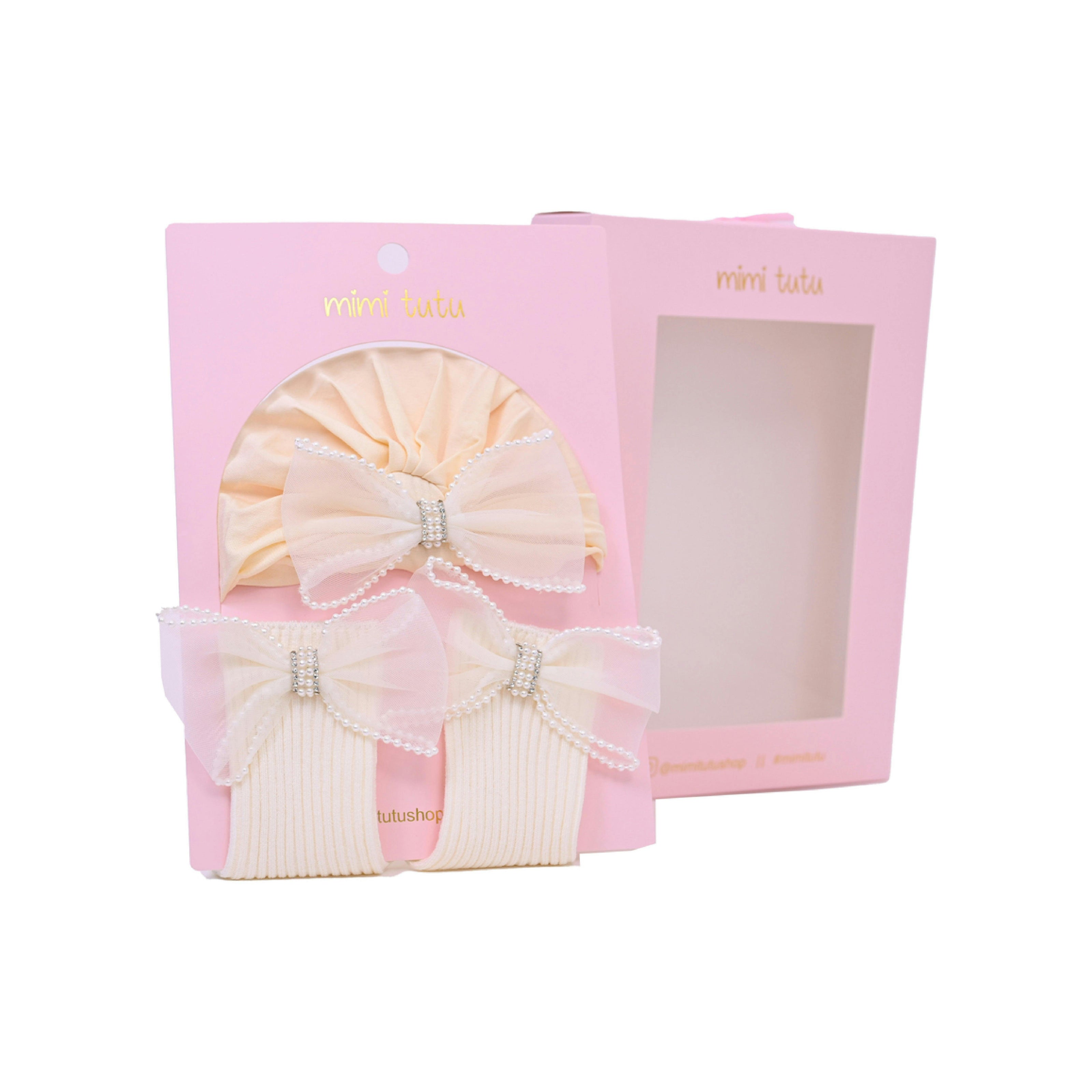 Crown & Bow Baby Hat Gift Set