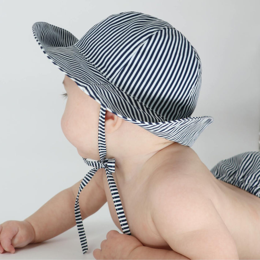 baby navy stripe sun hat