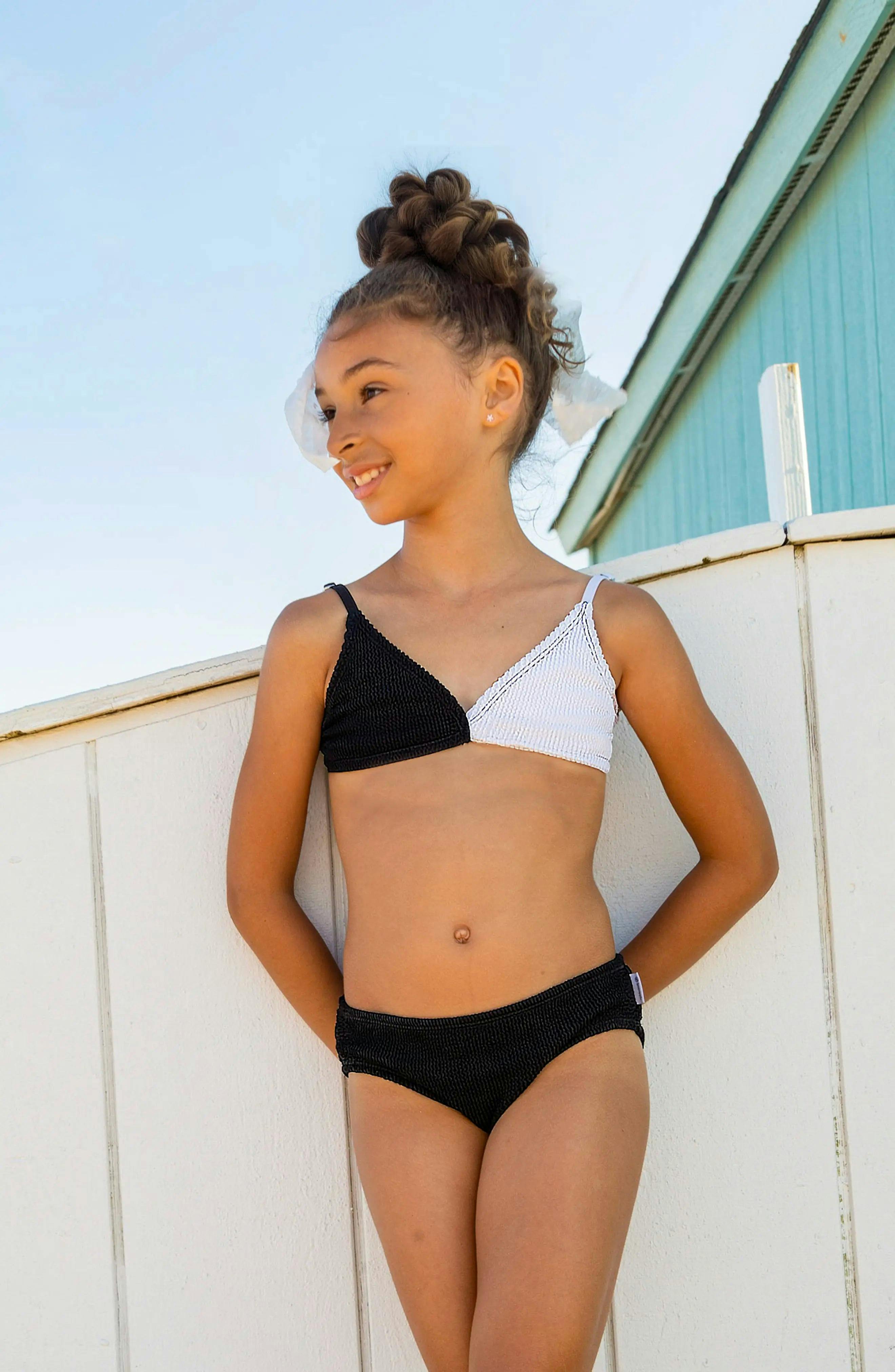 Fleur Crinkle Bikini Swimsuit - Black and White