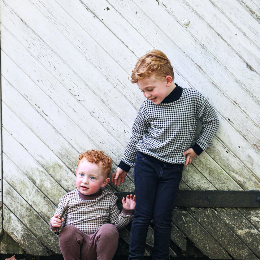 Kids Unisex Soft Gingham Neck Sweatshirt & Legging Set
