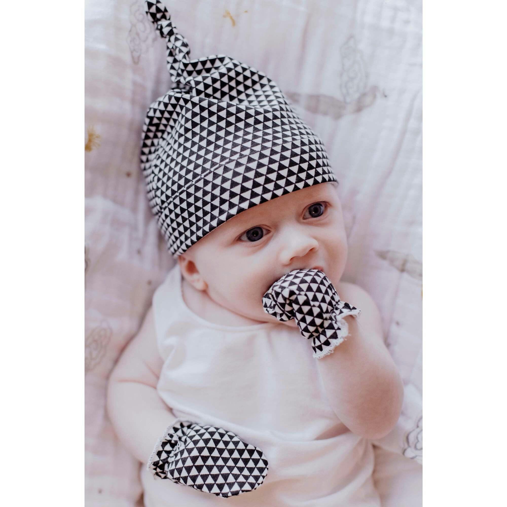 Certified Organic Handmade Newborn Baby Essential Giftset