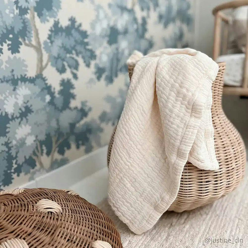 DOLI Milk Birth Blanket