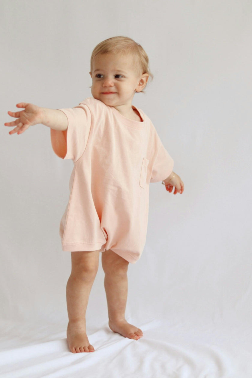 Cory Pocket Romper in Peach Powder