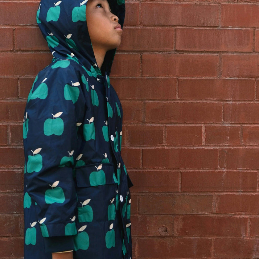 Baby Apple Print Ribbed Cuff Hooded Zipper Raincoat