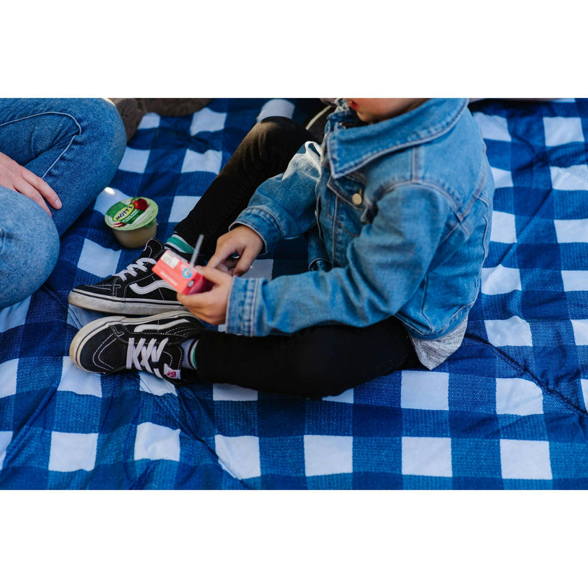 Outdoor Blanket - Navy Plaid