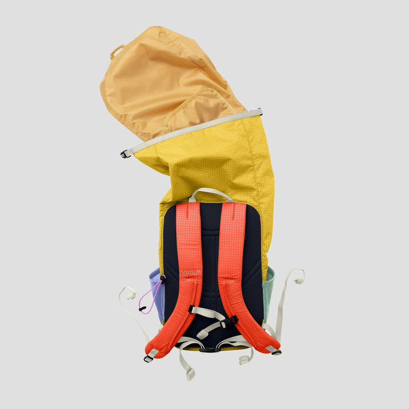Leon backpack 20L Upcycled