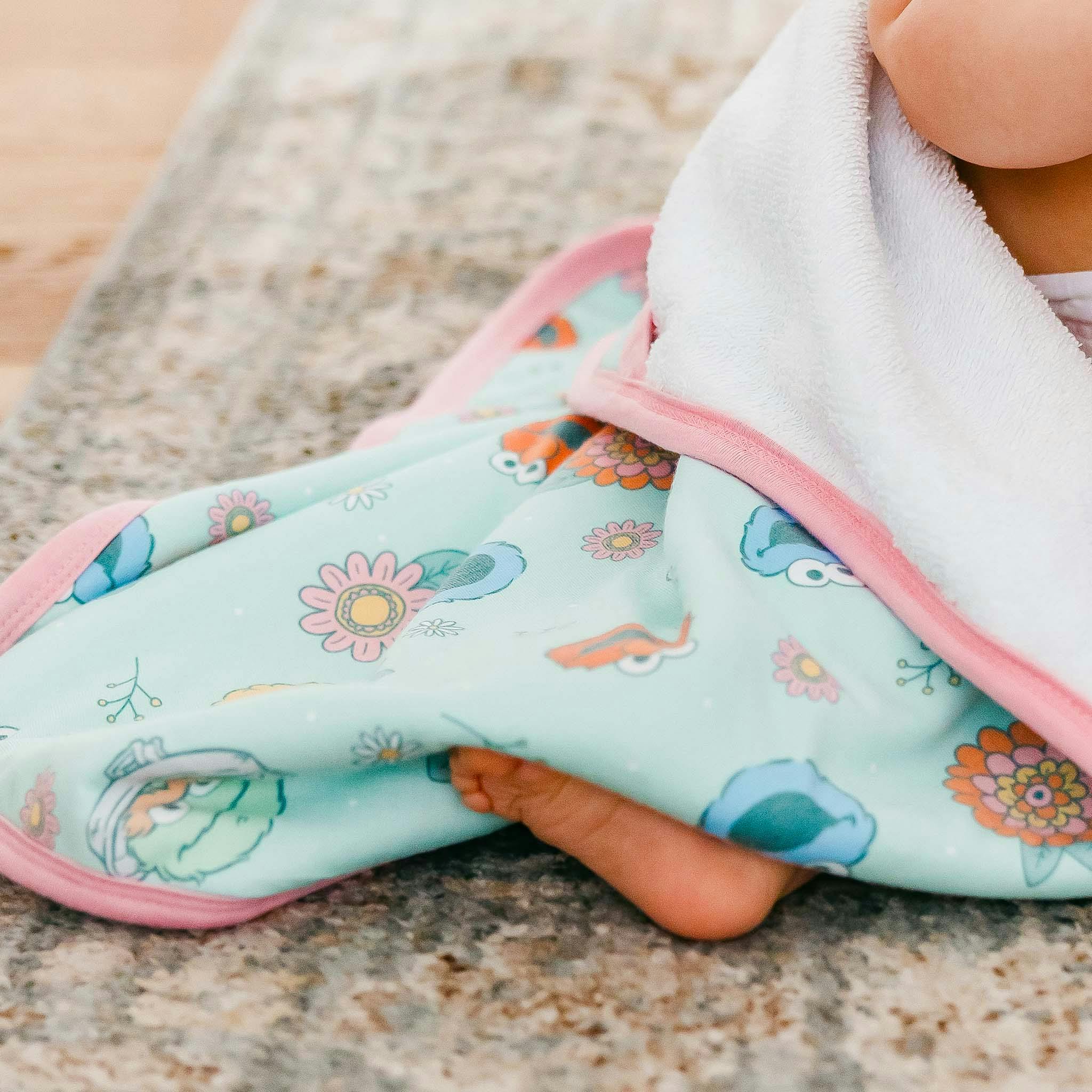 Premium Baby Knit Hooded Towel - Sesame Street Retro Floral
