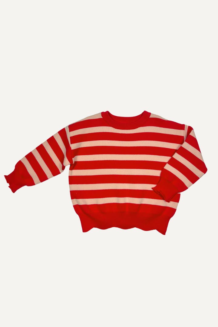 SCALLOP HEM SWEATER