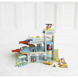Le Grand Wooden Garage