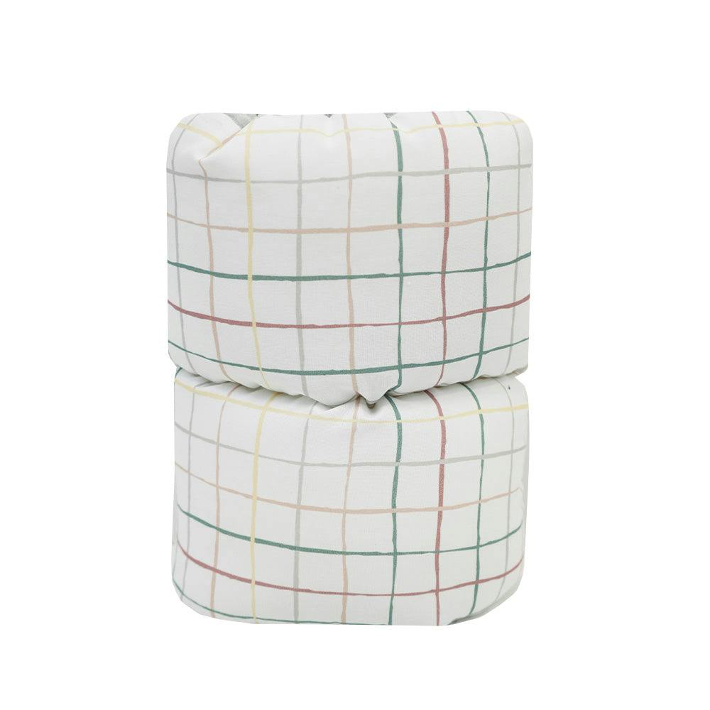 Finn Plaid Comfy Cradle
