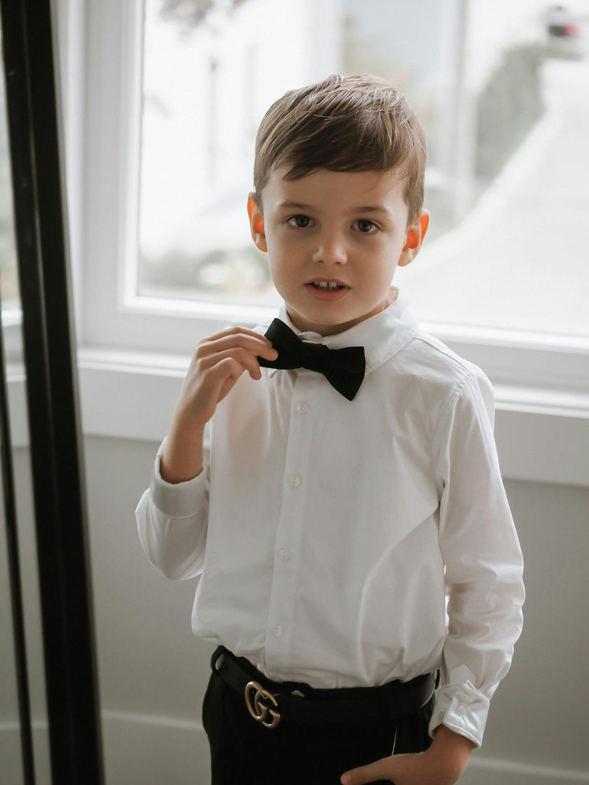 Small Velvet Bow Tie
