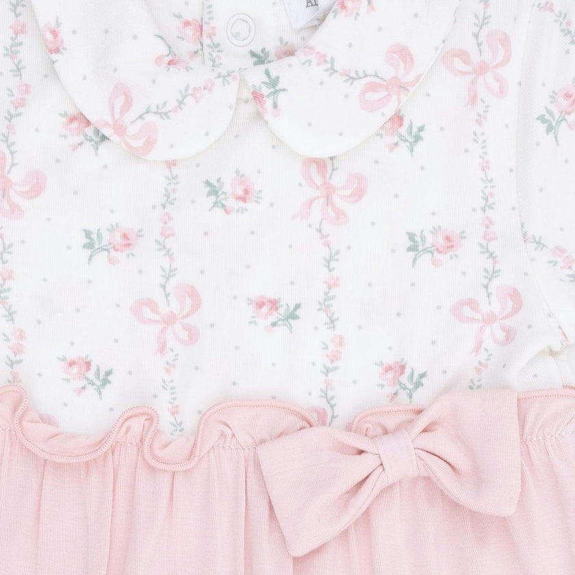 Dainty Buds and Bows - Bow Footie