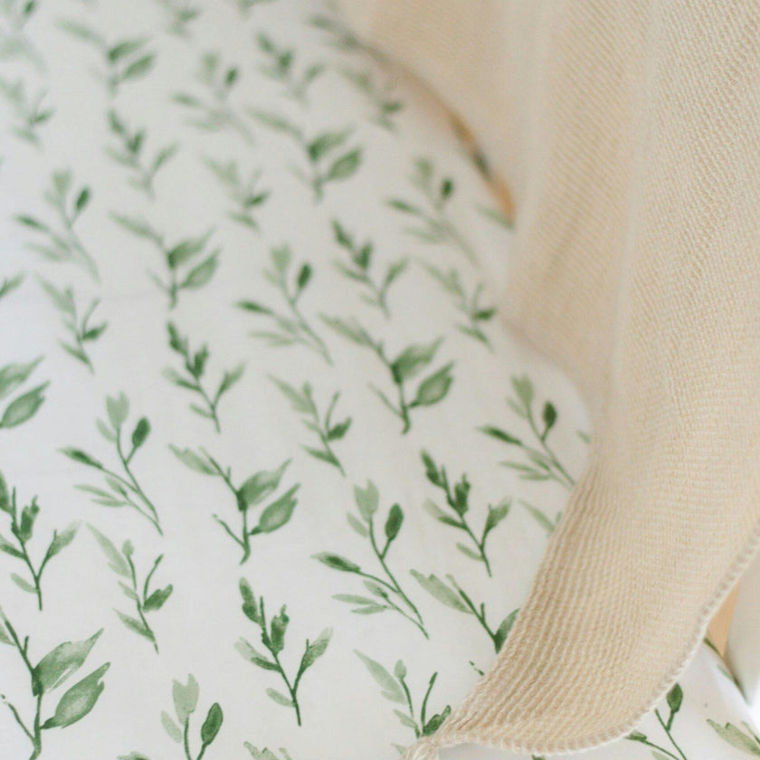 Parker Green Leaf Cotton Fitted Crib Sheet