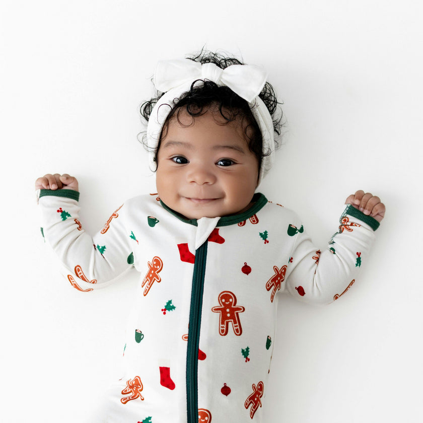 Gingerbread Men Zippered Footie