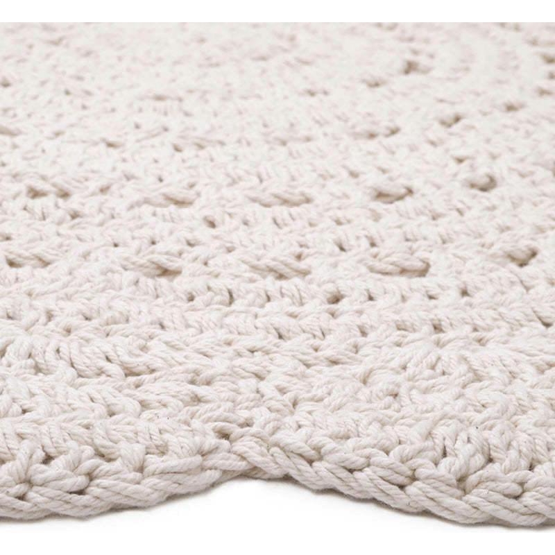 Alma Hand-Crocheted Scalloped Round Rug