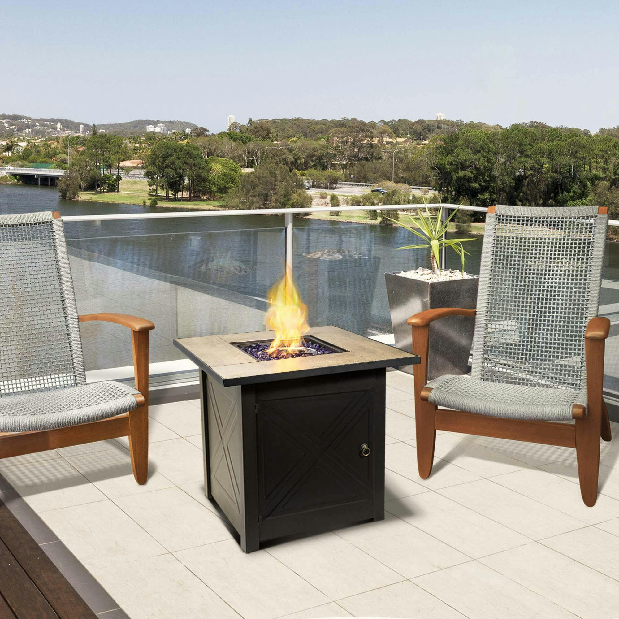 Outdoor Square 30