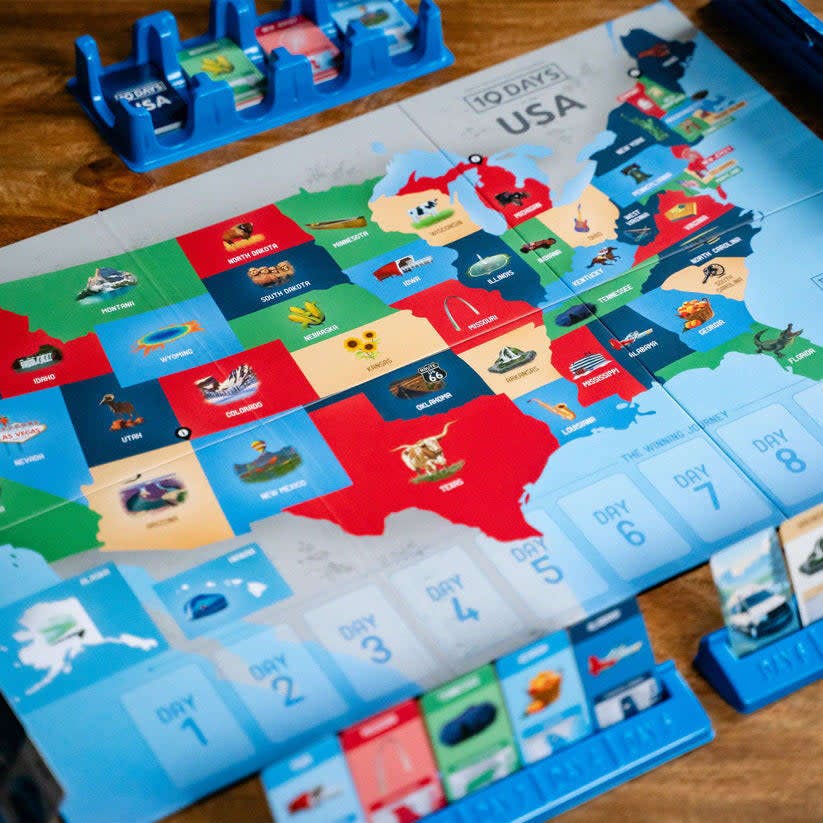 USAopoly: 10 Days in The USA - Strategy Board Game
