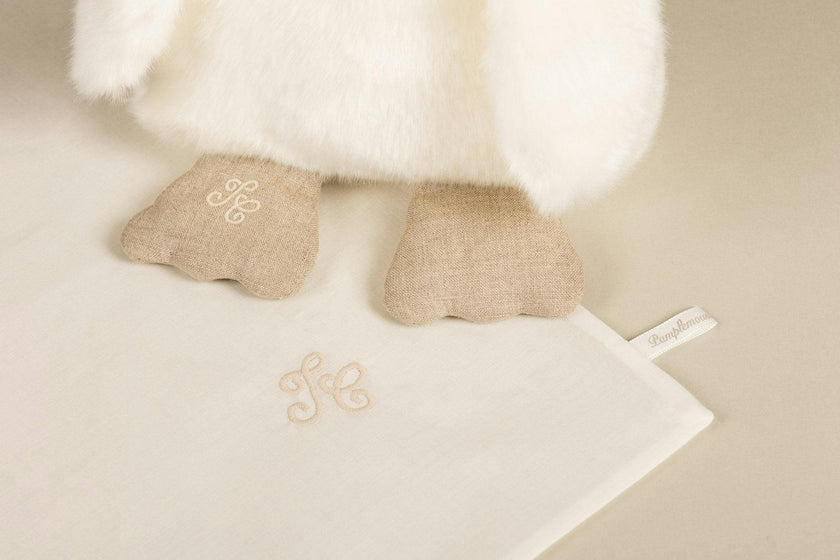 Pamplemousse Peluches Victor the Penguin