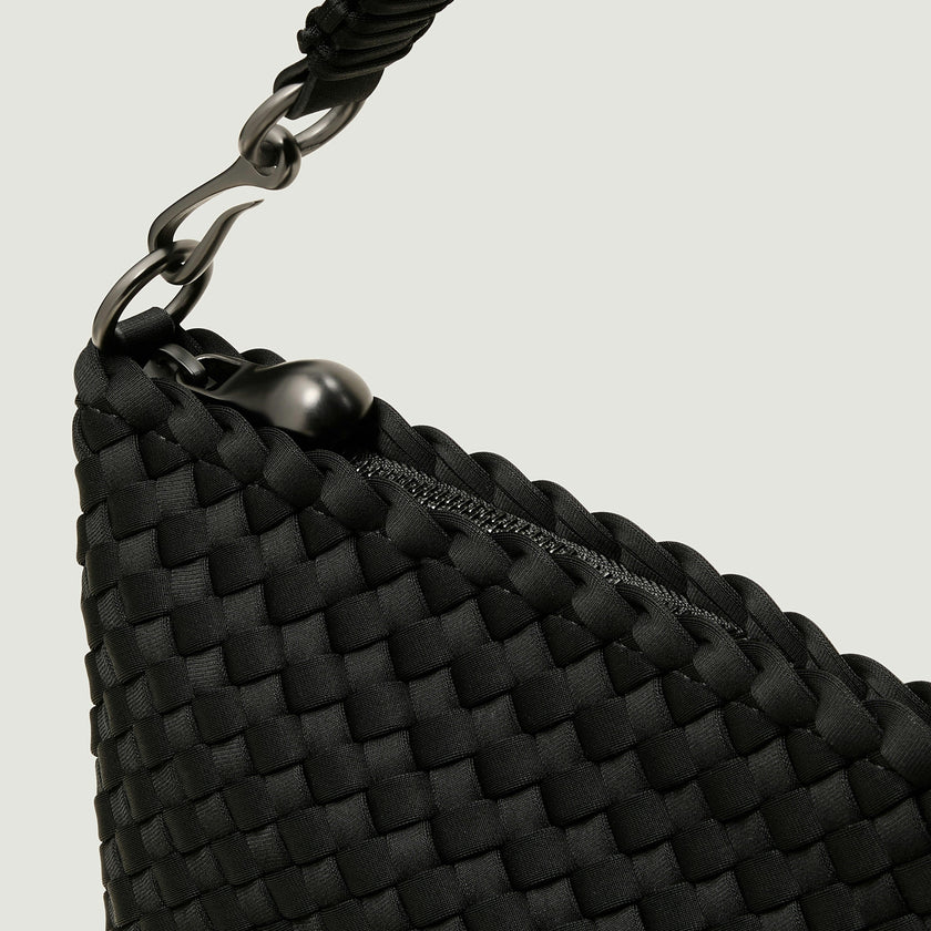 Porto Medium Half-Moon Bag | Onyx