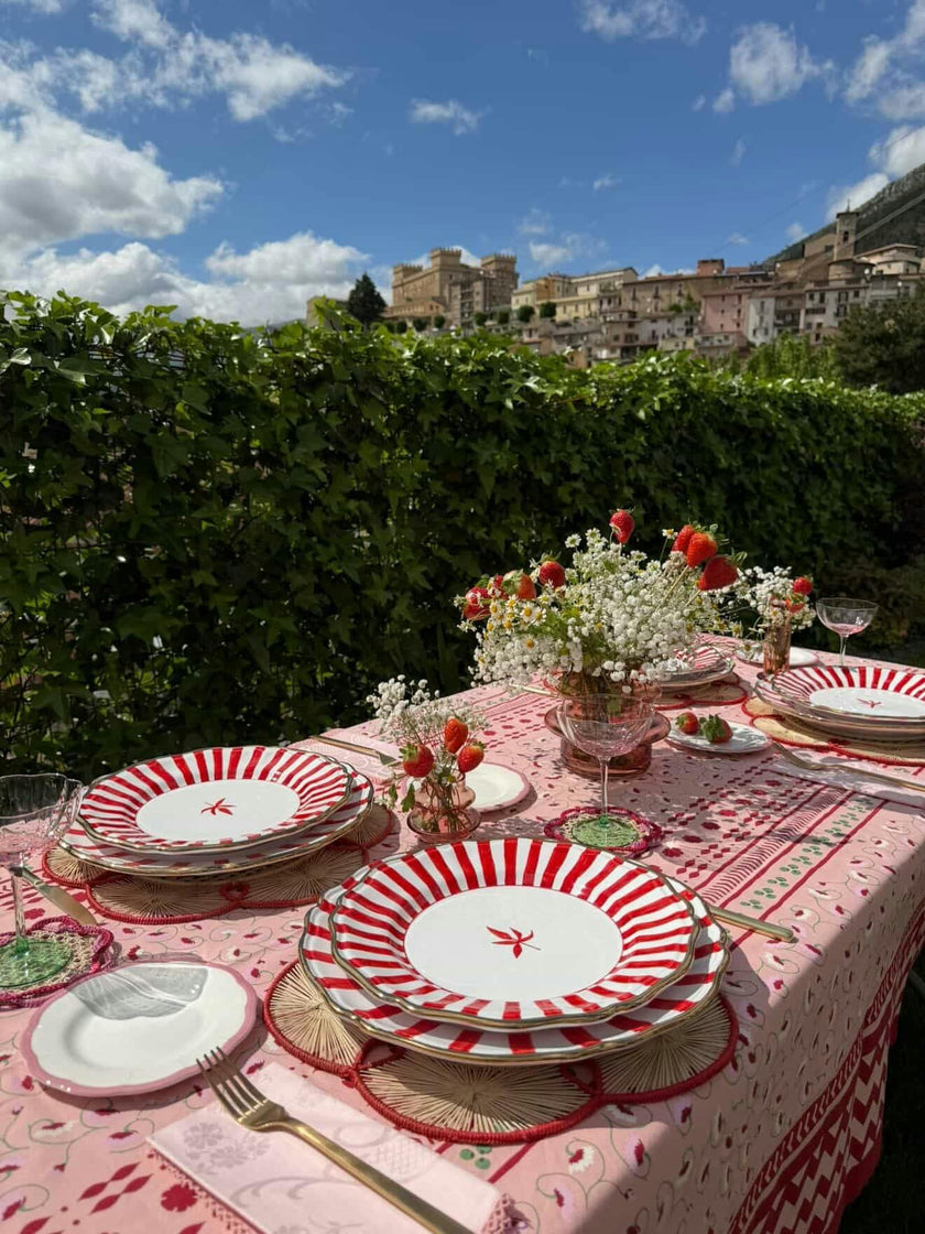 La Leccia Cotton Zig-Zag Tablecloth, Dark Pink