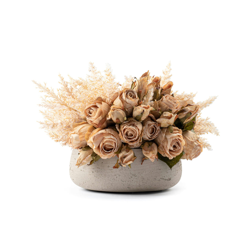 DH Rosee Pampas Floral Arrangement