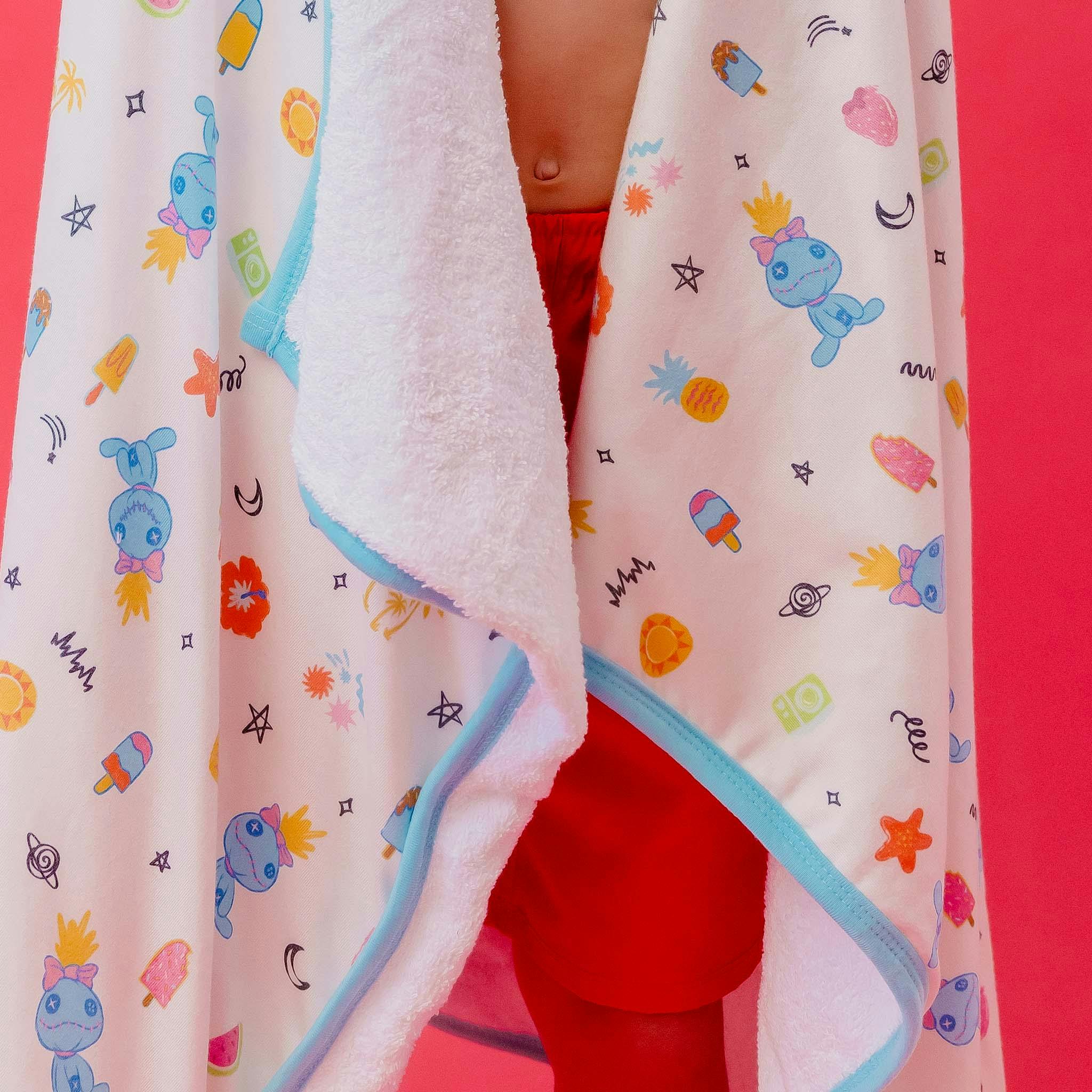 Premium Big Kid Hooded Towel - Disney Scrump Dreamsicles