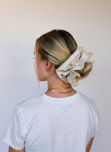 CREAM FARMERS MARKET CORSET SCRUNCHIE