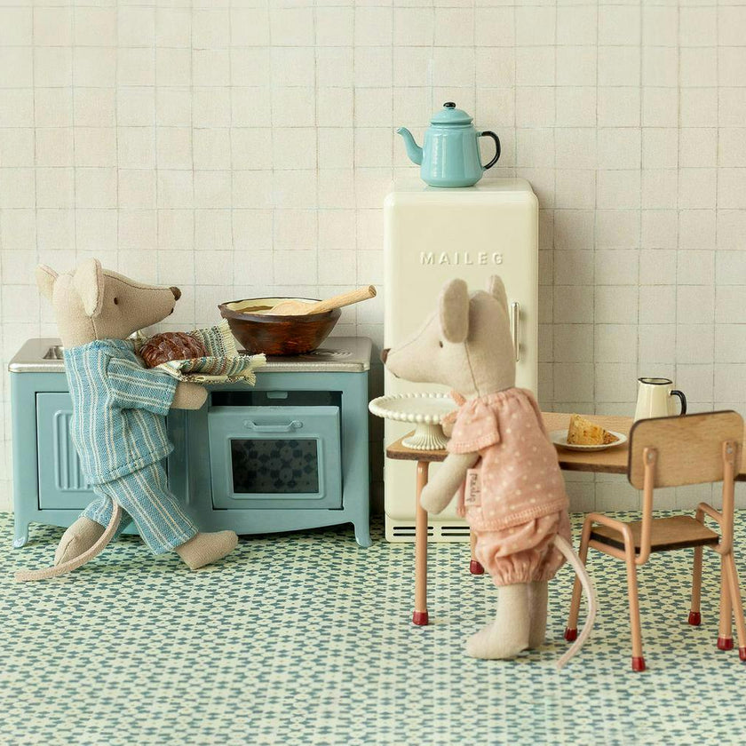 Table and chair set, Mouse - Dark powder