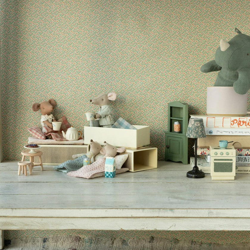 Little Brother, Mouse in Matchbox