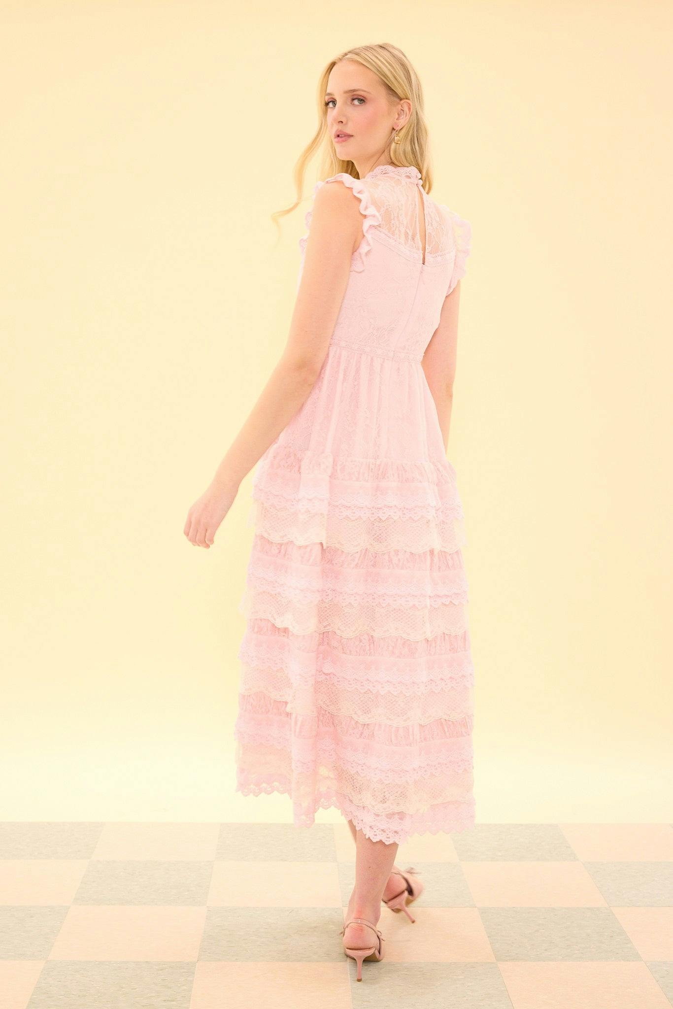 Annie Dress in Light Pink