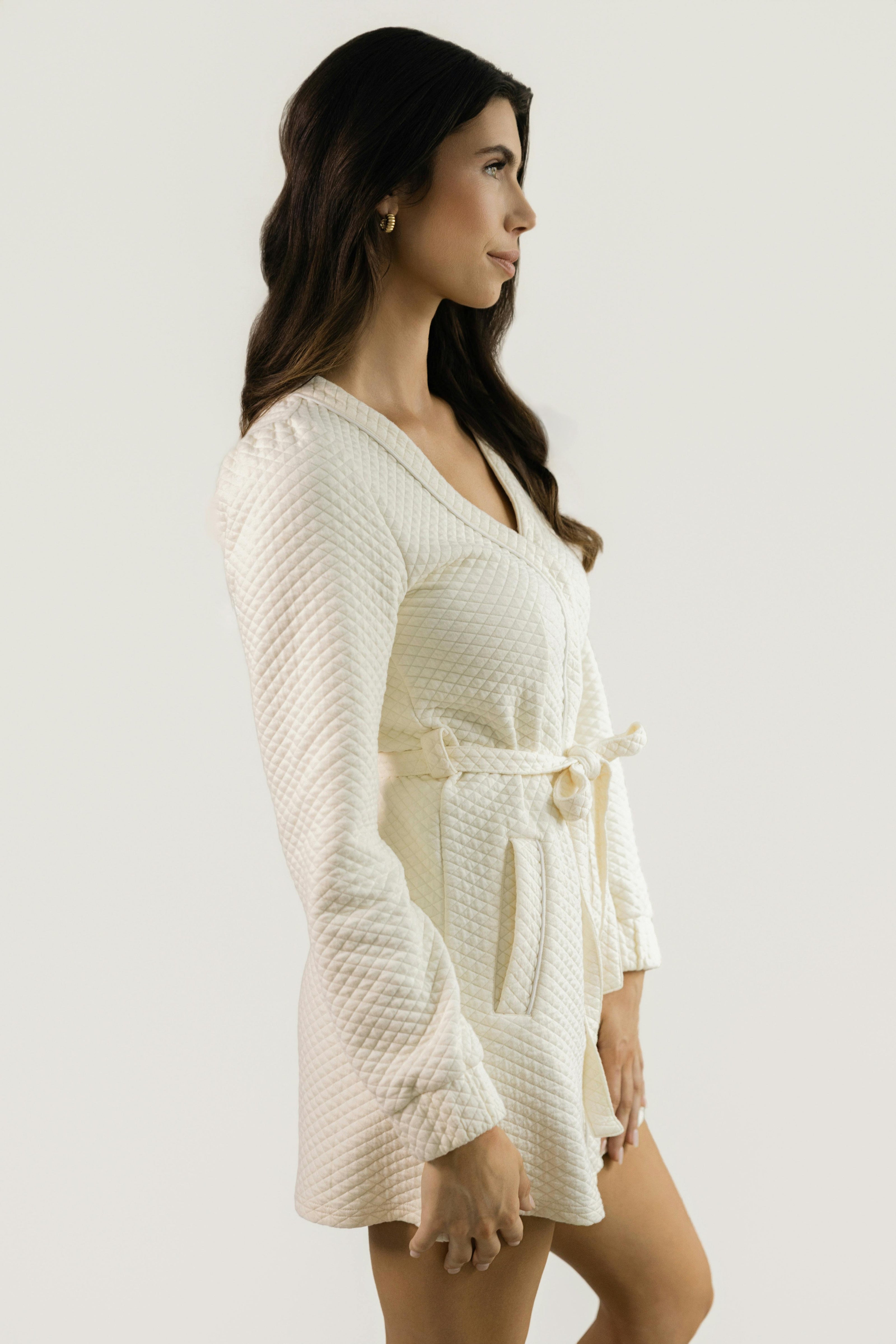 The Frame Robe - Ivory