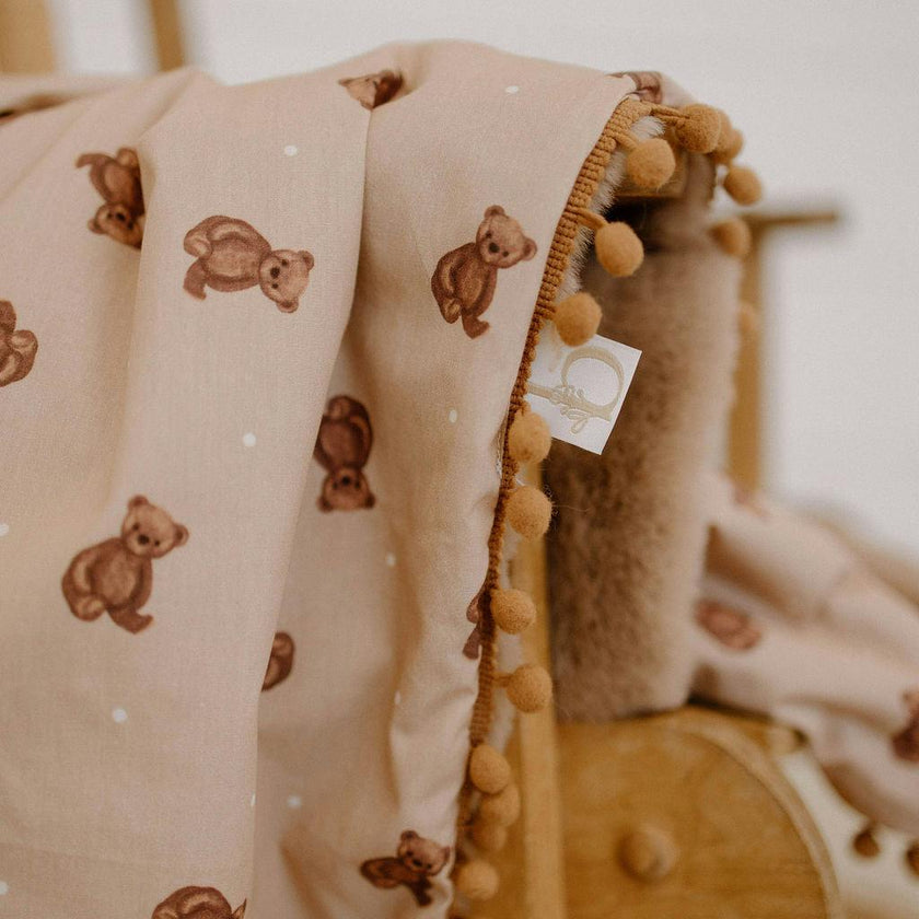 Pompom Blanket