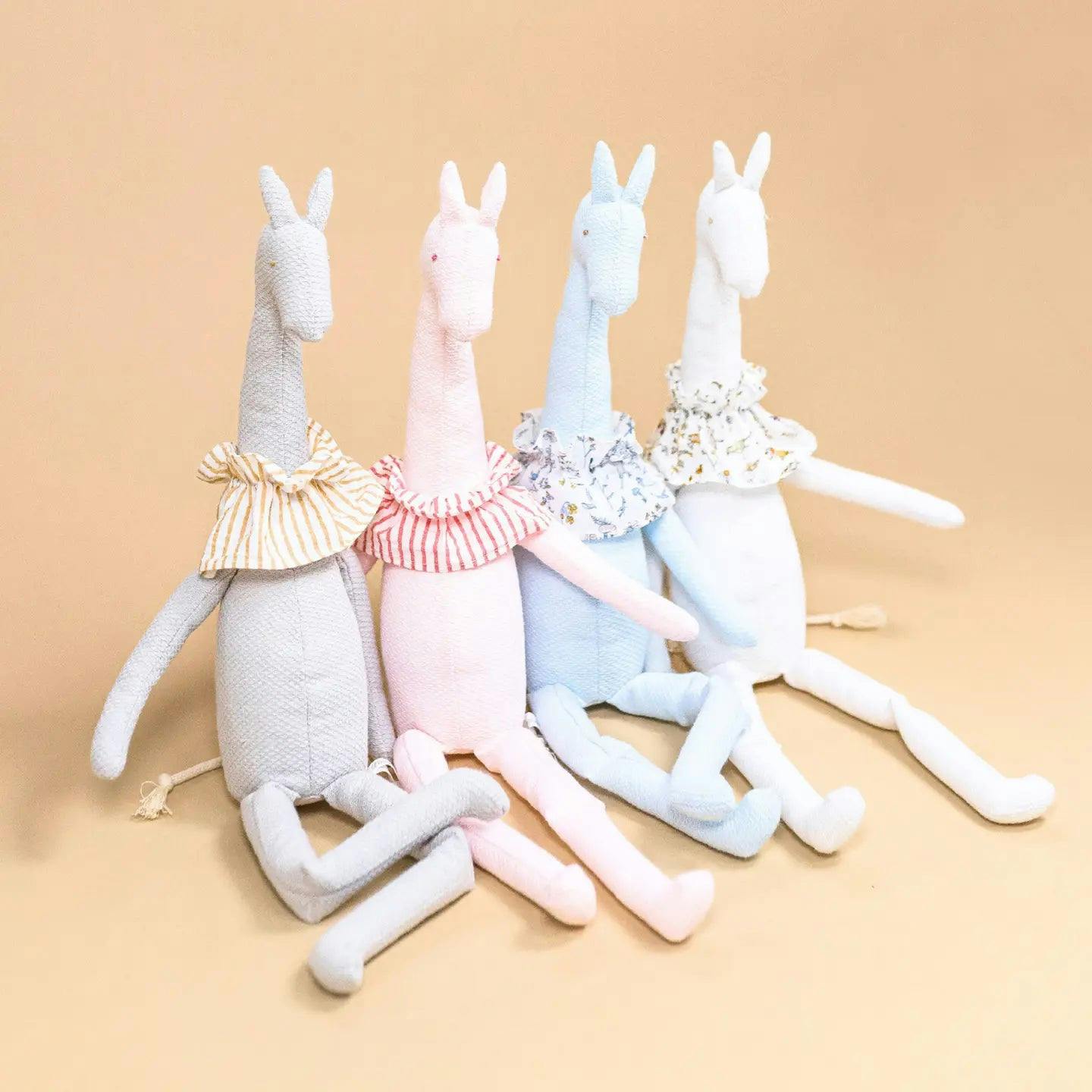 Celeste the Giraffe | Pamplemousse Peluches