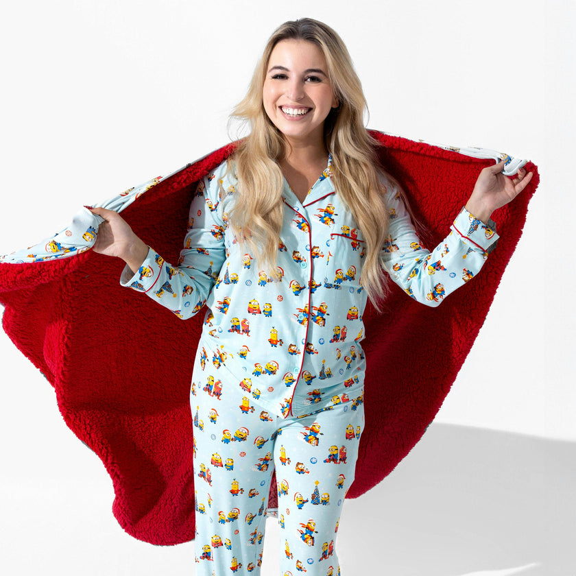 Merry Minions Holiday Bamboo Sherpa Blanket