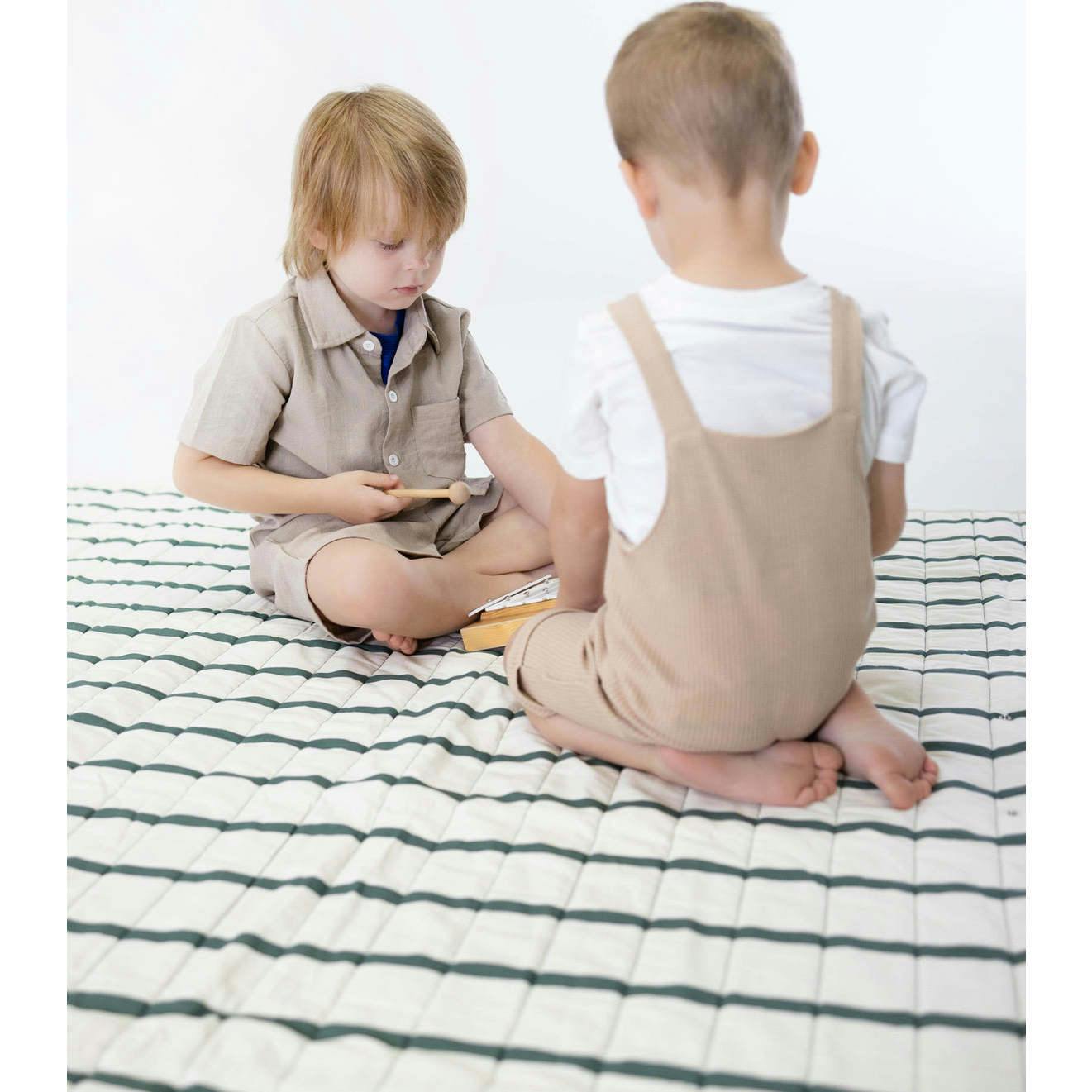 Premium Indoor / Outdoor Jumbo Portable Playmat