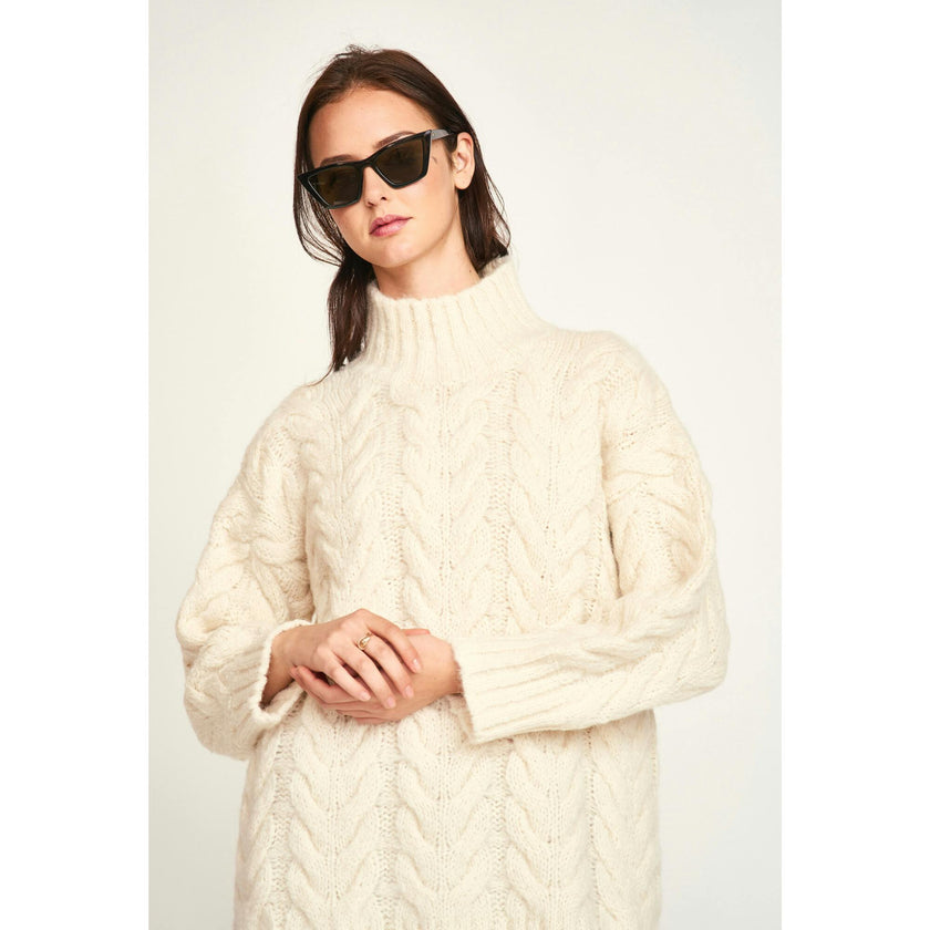 Salida Cable Turtleneck in Alabaster