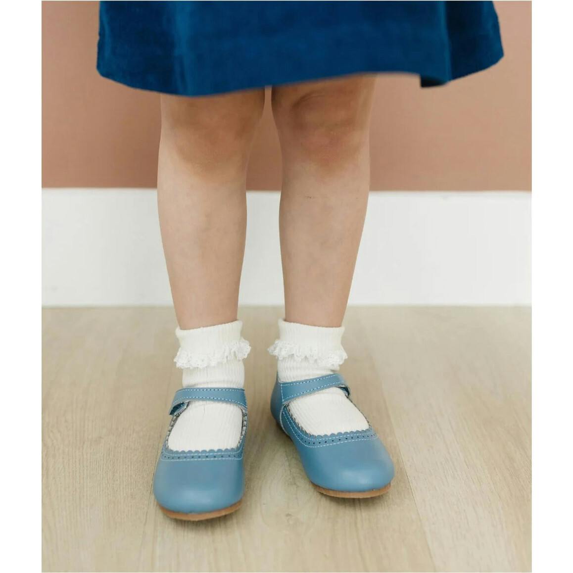 Lucille Scalloped Flat