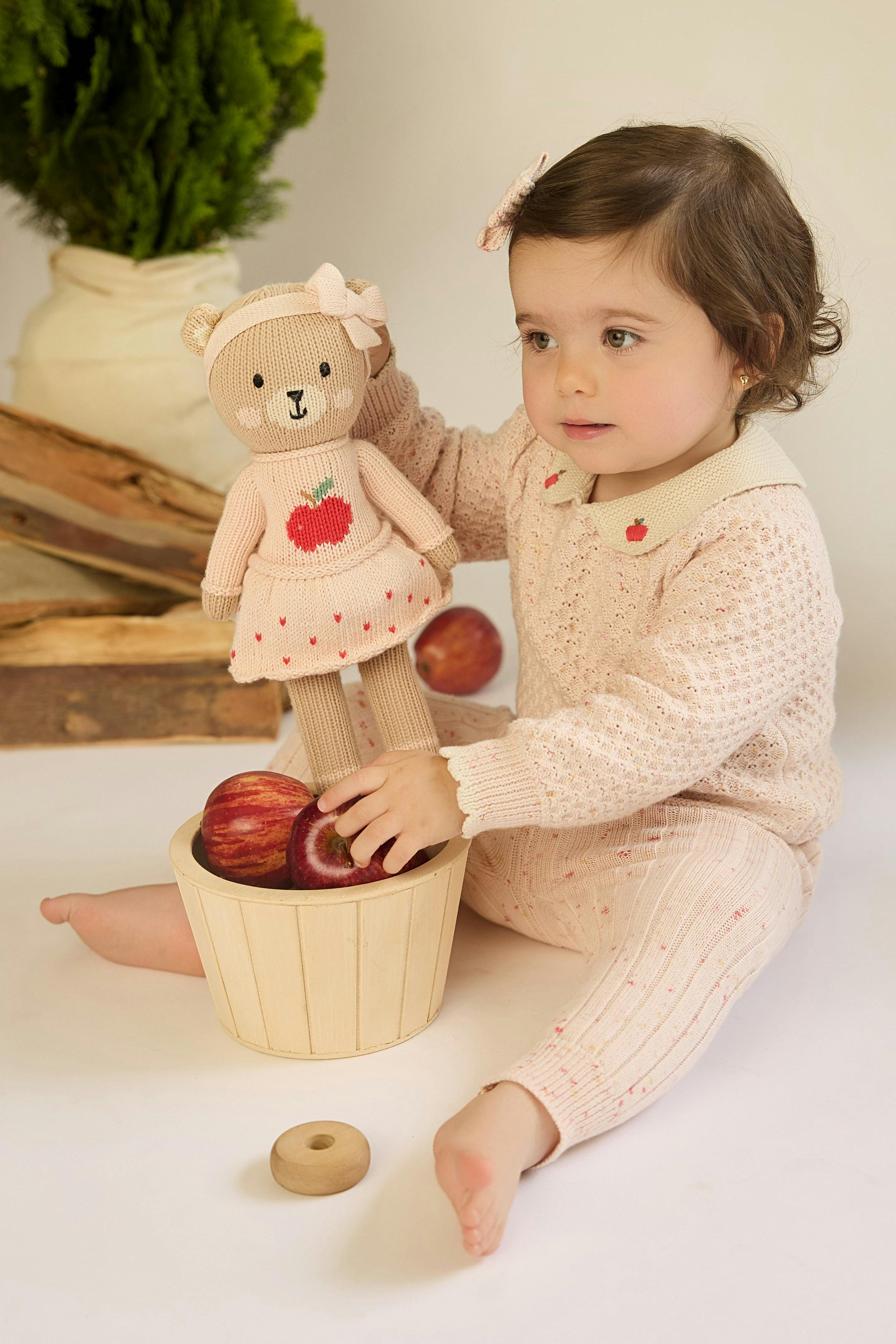 Emma the bear with apple 11