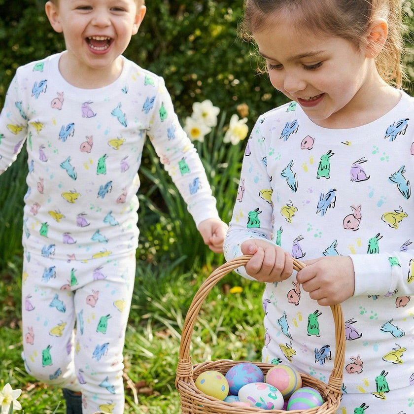 The Organic Long Sleeve Pajama Set [Bunny Hop]