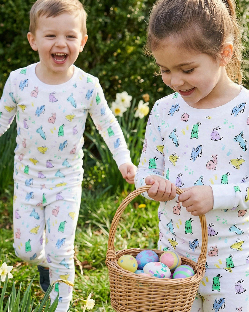 The Organic Long Sleeve Pajama Set [Bunny Hop]