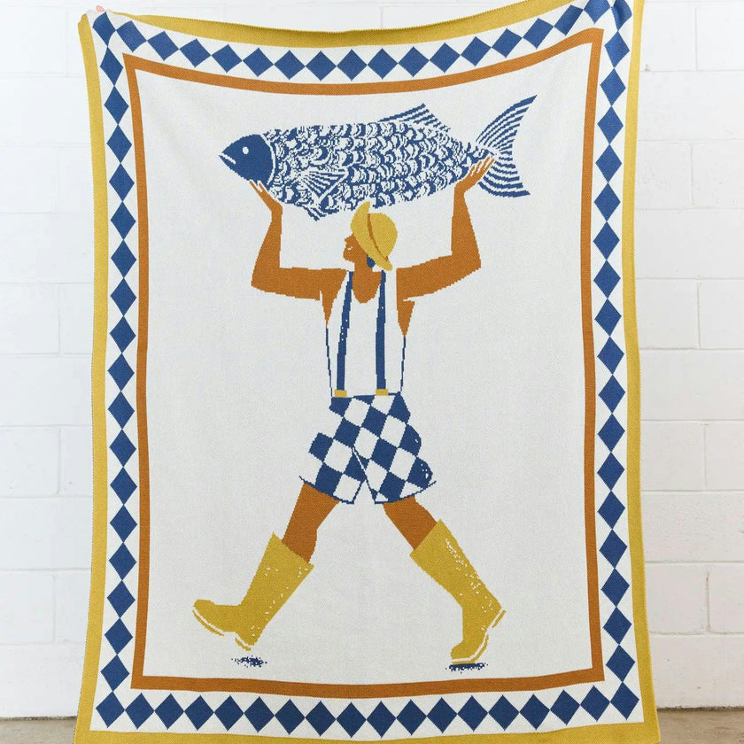Un Beau Poisson Knit Blanket