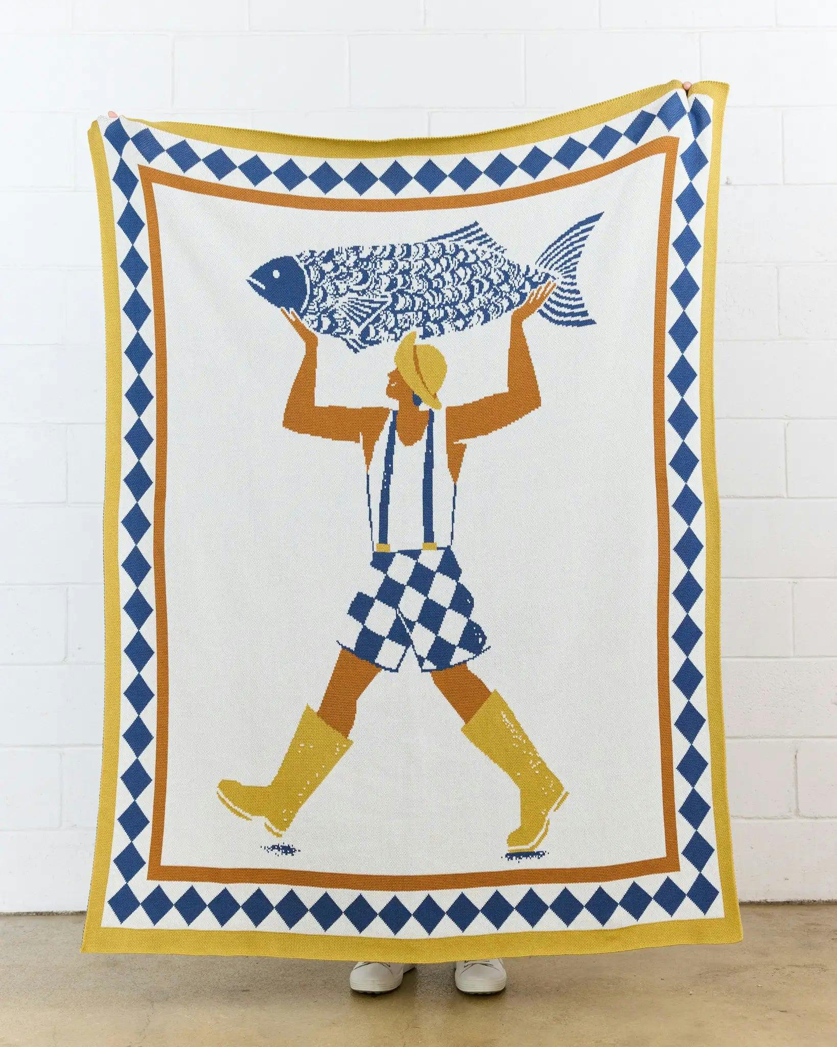 Un Beau Poisson Knit Blanket