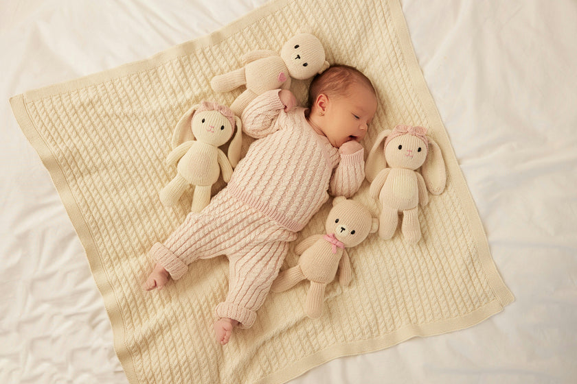 BABY BUNNY GIRL 8" LIGHT PINK
